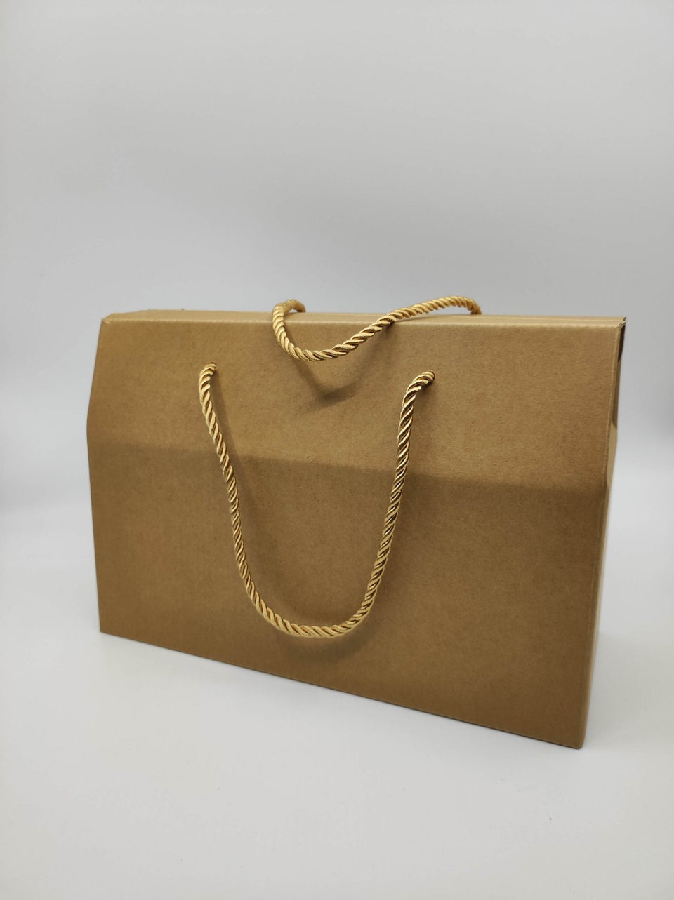 Gift box with rope
