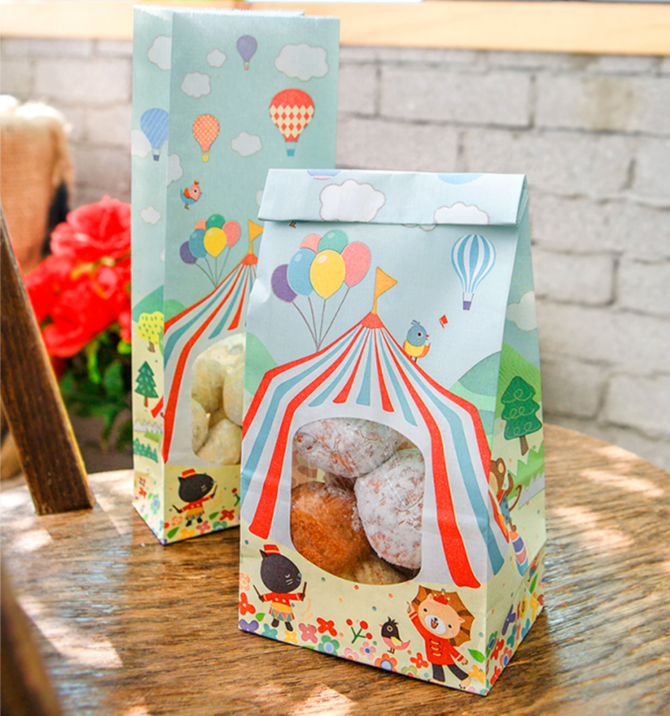 Paper  Pouch With Window